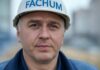 Jak skutecznie rozwiązać problem braku pracowników? Poznaj Fachum – fachowców od rekrutacji i wynajmu pracowników fachum-hero