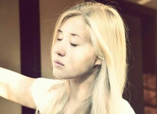 Maryla Modzelan. Wyszkowianka w Must Be The Music Maryla Modzelan profil na Facebooku