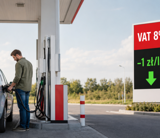 Rząd przywraca program CPN. Ceny paliw mają spaść nawet o ponad 1 zł za litr Rząd przywraca program CPN. Paliwo tańsze od 17 sierpnia