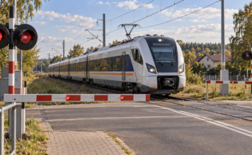 Wyszków–Warszawa bezpośrednio: kiedy ruszą nowe pociągi? pociąg Wyszków Warszawa Komunikacja